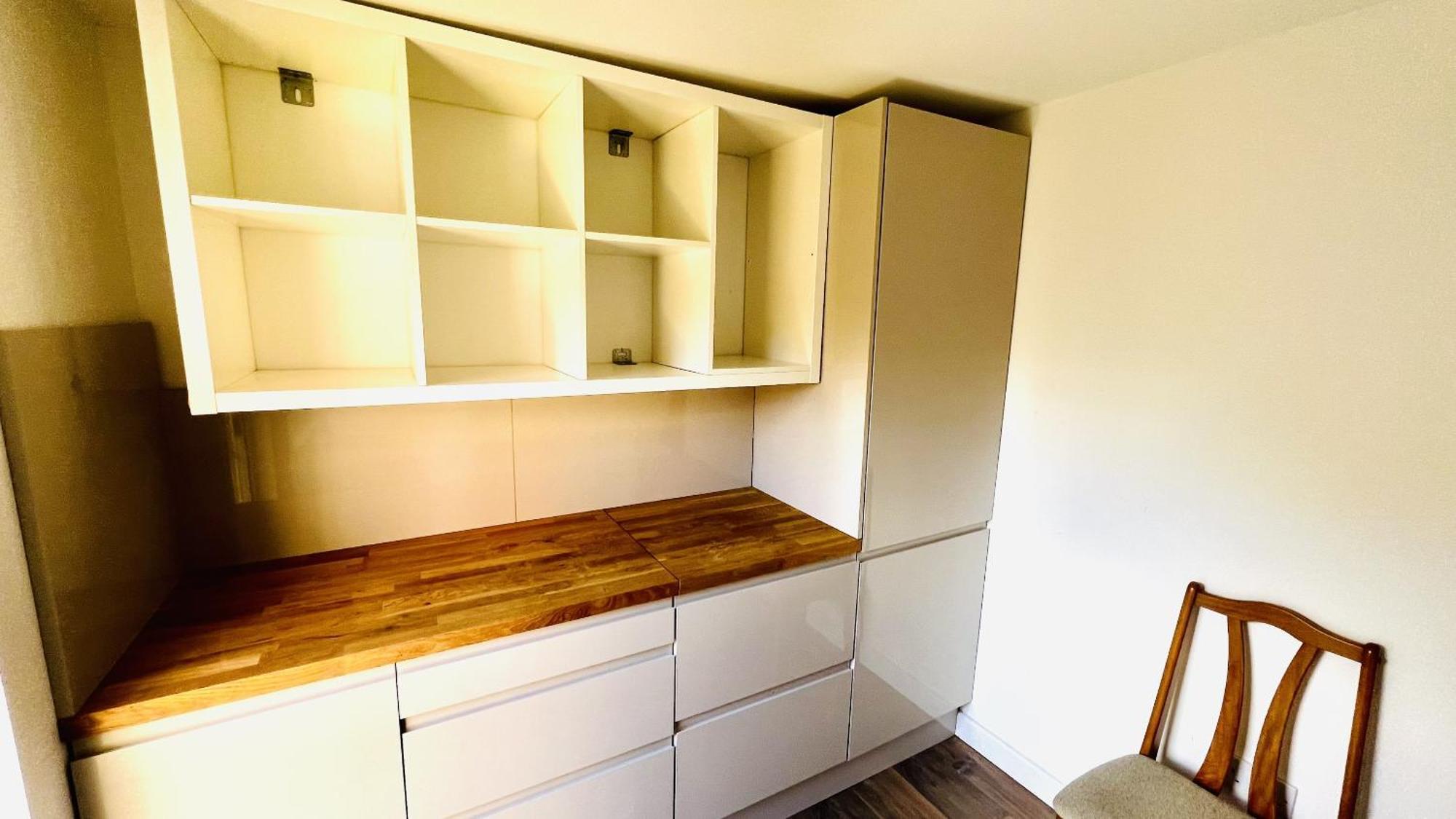 Wood Budget - Next To Mall & Metro Station - 10 Min To Center Casa de Férias